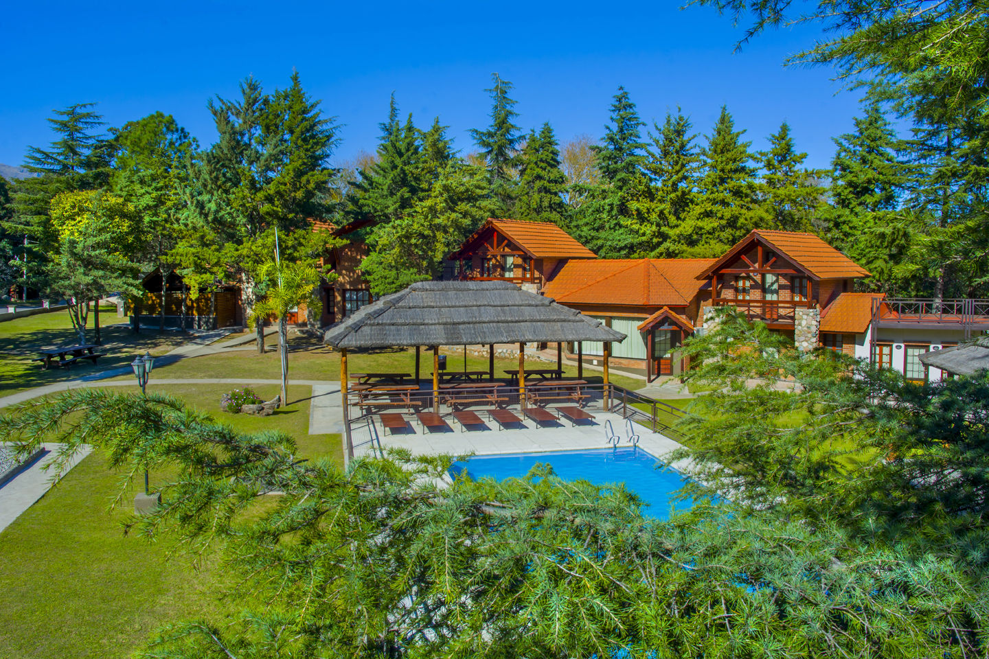 Complejo Vip Houses y Hotel Villa Sol